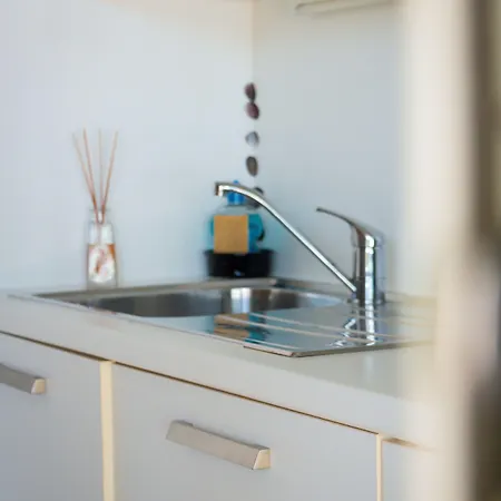 - Marie Barrault Appartement *