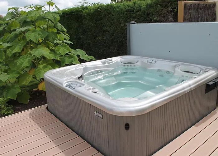 - Marie Barrault Les Herbiers